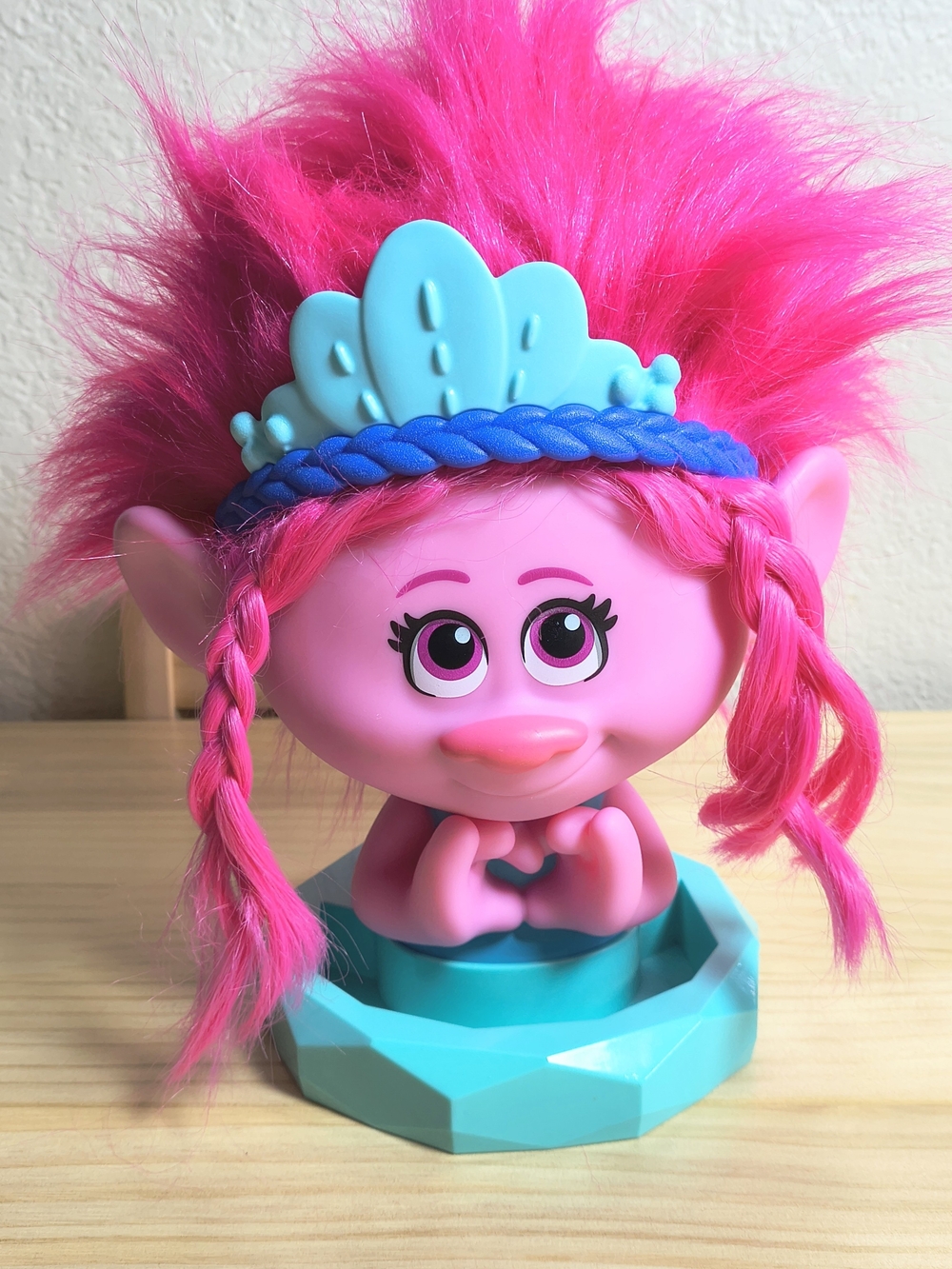 Dreamworks Trolls Poppy Styling Doll